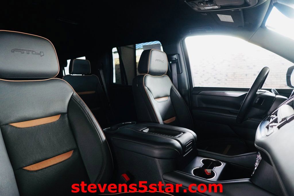 Used 2024 GMC Yukon AT4 image 8