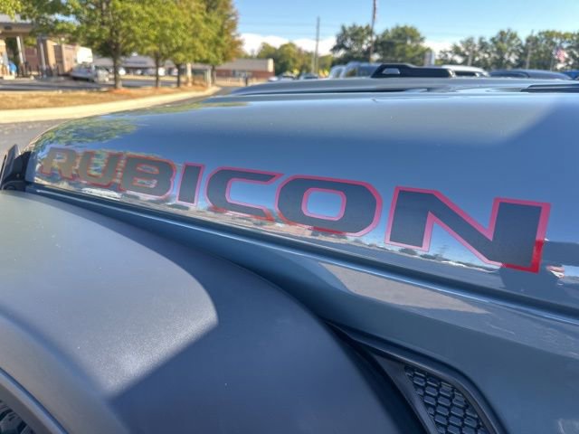 Used 2024 Jeep Wrangler Unlimited Rubicon w/ Technology Group image 24