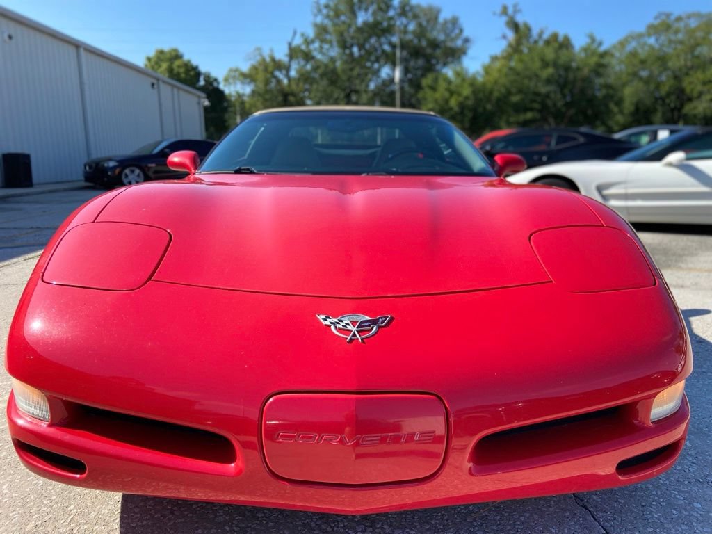 Used 2003 Chevrolet Corvette Convertible w/ Preferred Equipment Group1 RWD image 8