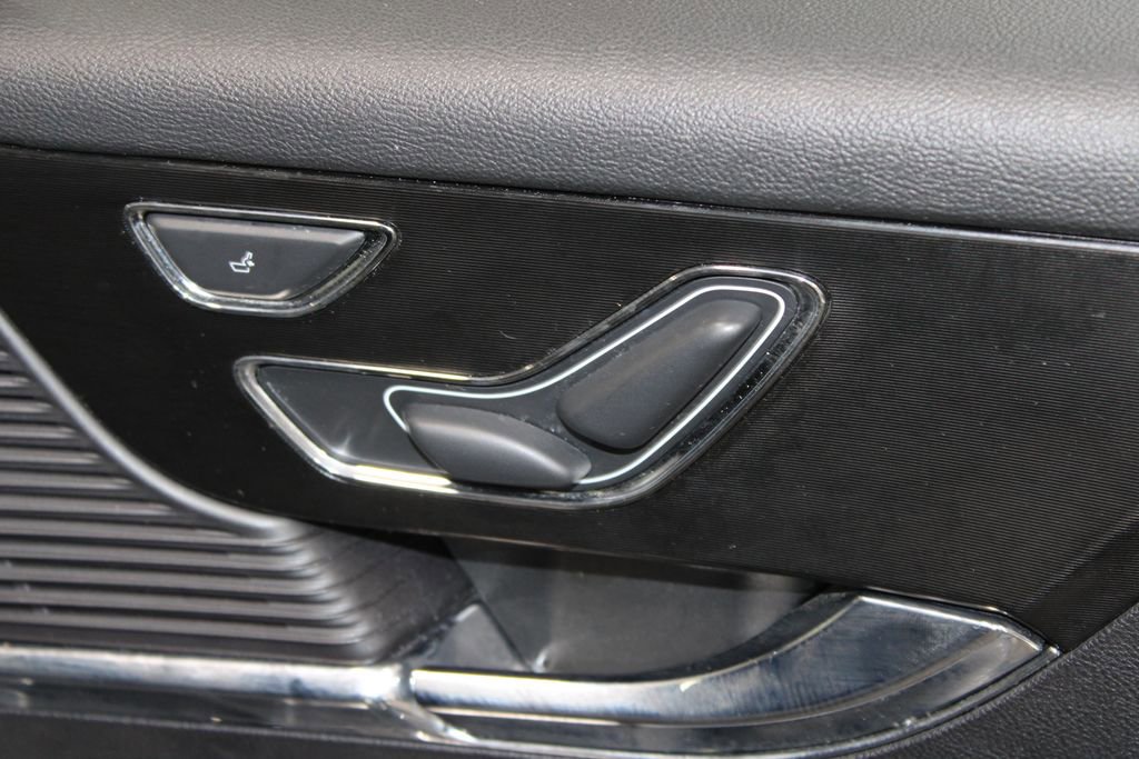 Used 2022 Lincoln Corsair Grand Touring image 27