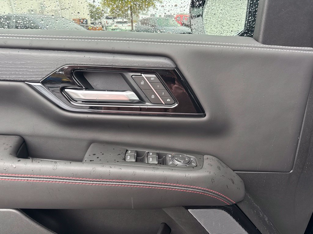 New 2027 GMC Yukon AT4 Ultimate AWD/4WD image 13