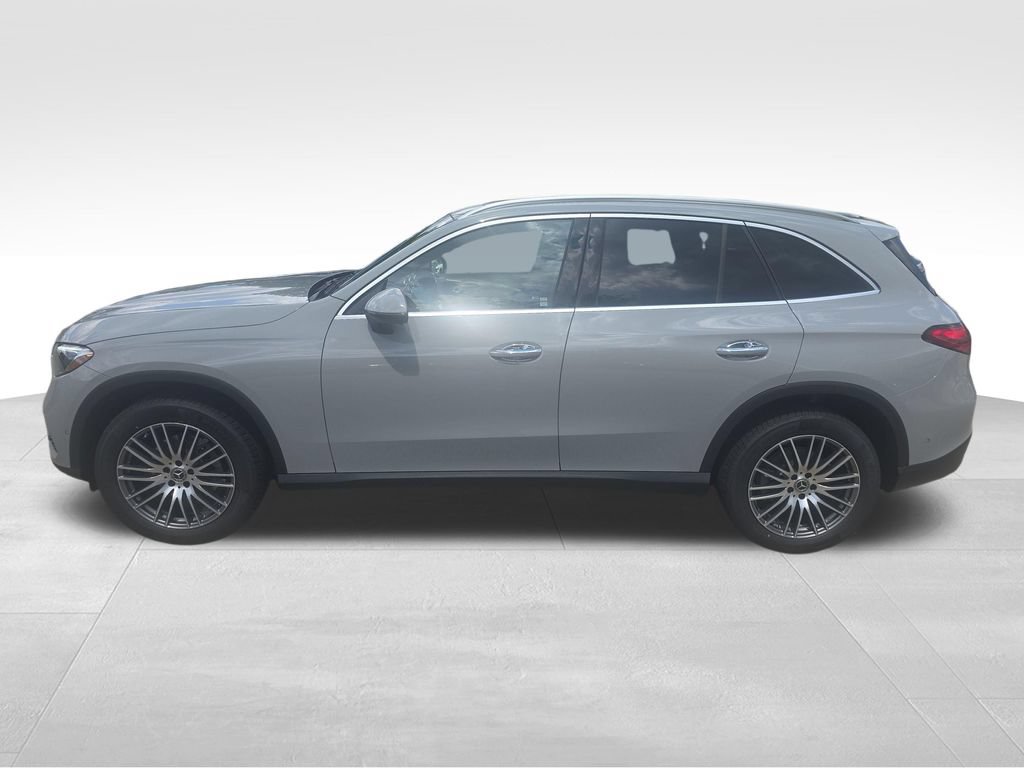New 2026 Mercedes-Benz GLC 300 4MATIC image 2