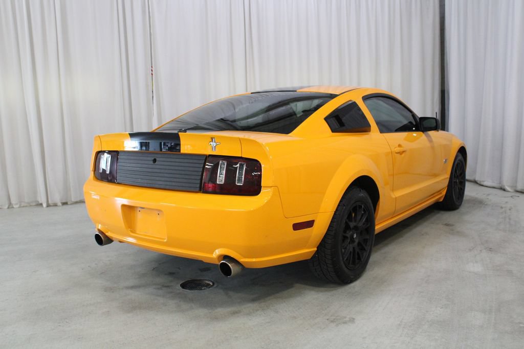 Used 2007 Ford Mustang GT RWD image 23