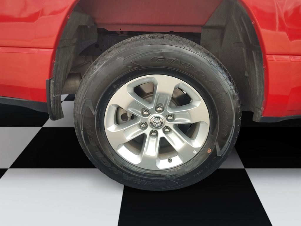 Used 2024 RAM 1500 Laramie image 14