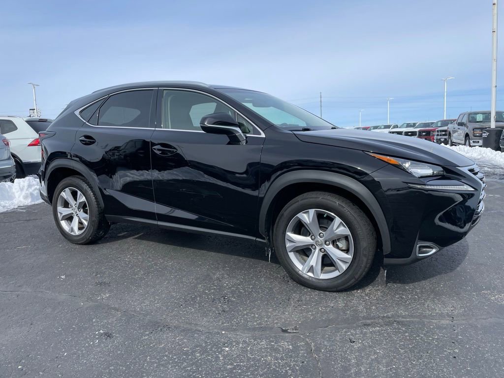 Used 2017 Lexus NX 200t FWD w/ Premium Package image 2