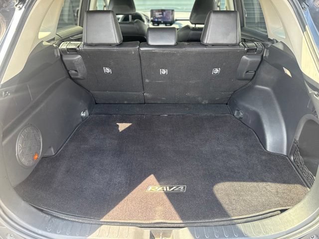 Used 2024 Toyota RAV4 Limited w/ Advanced Technology Package AWD/4WD image 33