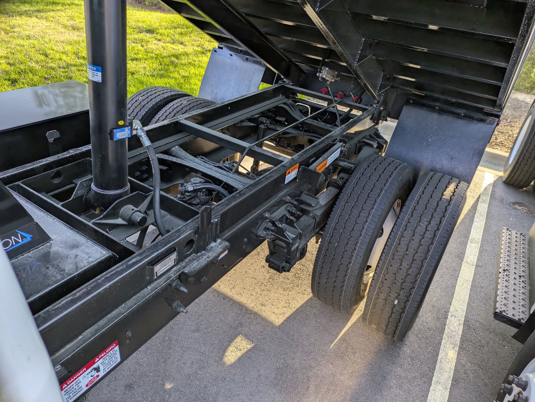 New 2027 Ford F750 2WD Regular Cab Super Duty image 27