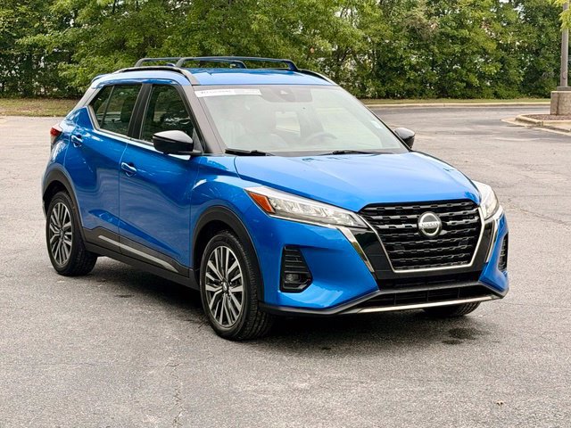 Used 2021 Nissan Kicks SR w/ SR Premium Package FWD image 11