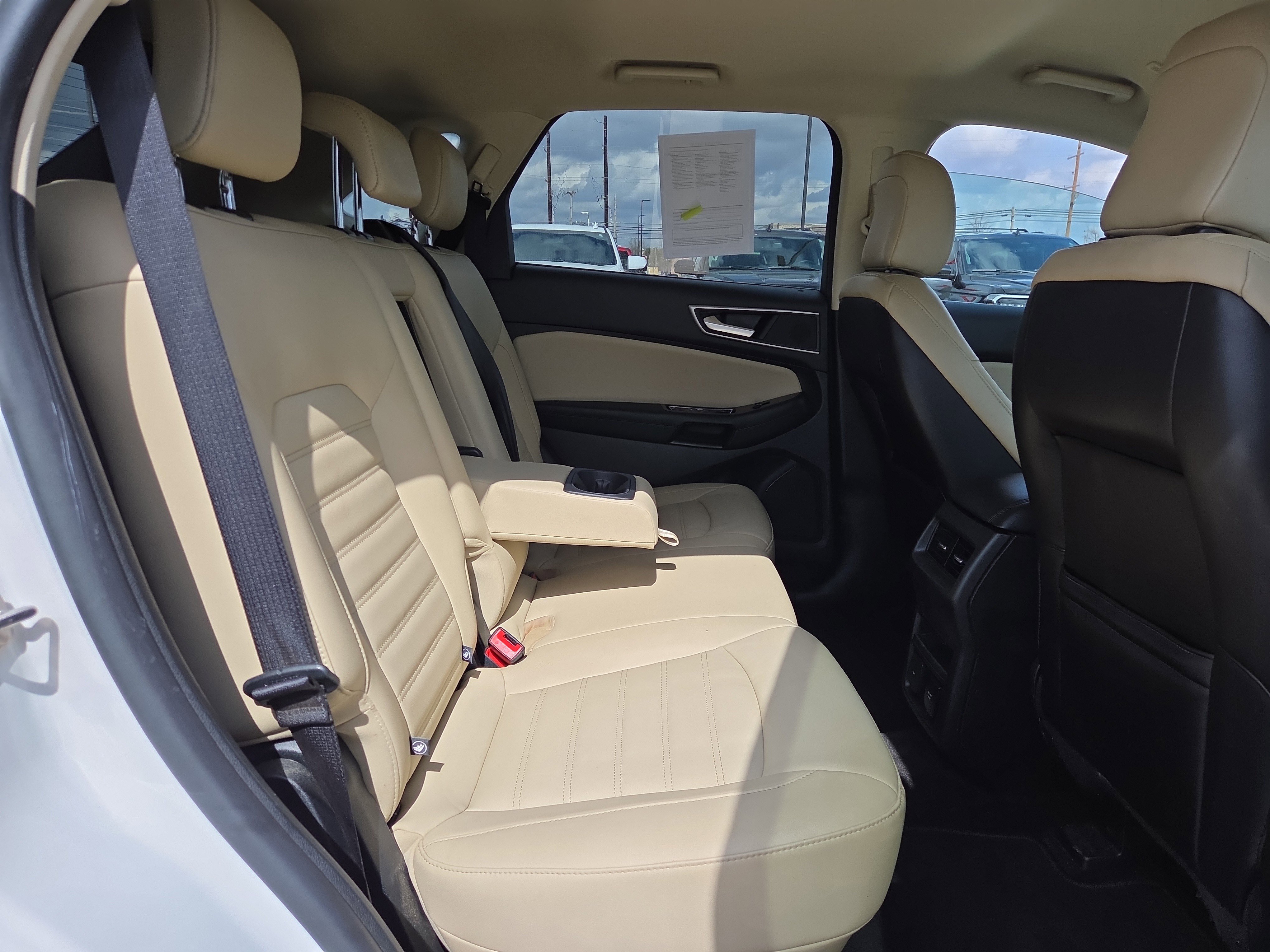 Used 2020 Ford Edge SEL w/ Convenience Package image 14