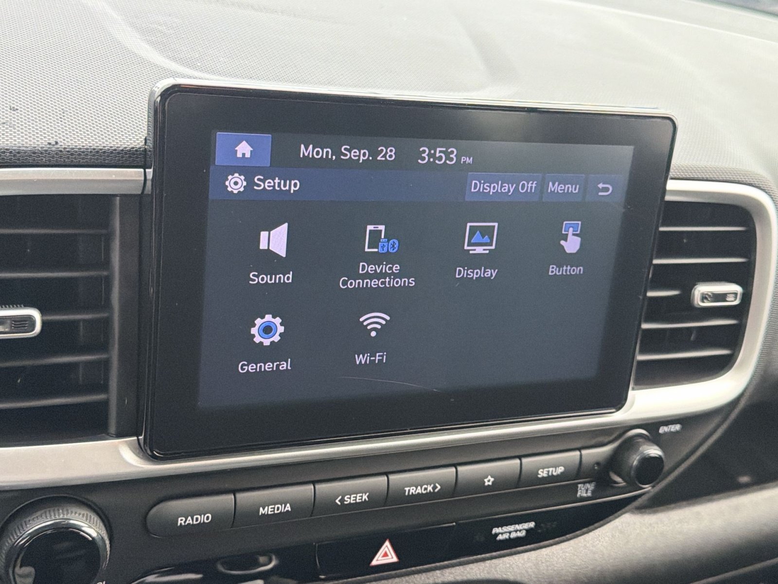 Used 2022 Hyundai Venue SEL FWD image 20