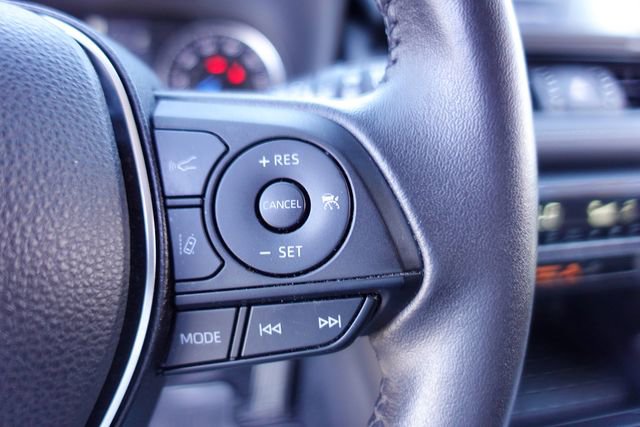 Certified 2022 Toyota RAV4 XLE Premium image 16