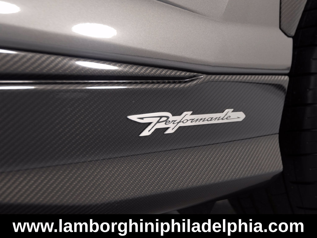 Used 2024 Lamborghini Urus Performante AWD/4WD image 54
