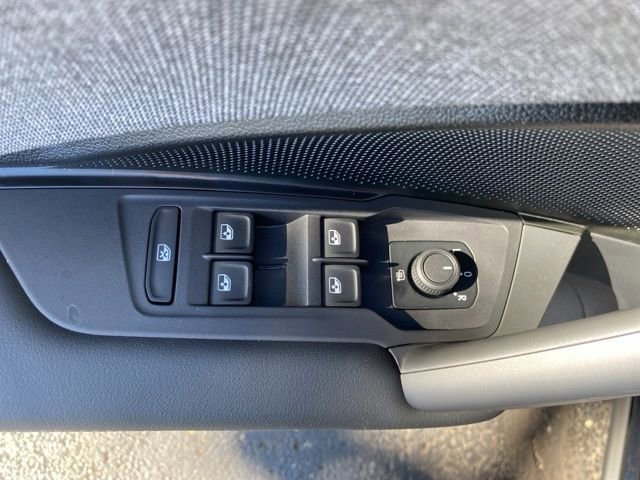 New 2025 Volkswagen Tiguan S image 23