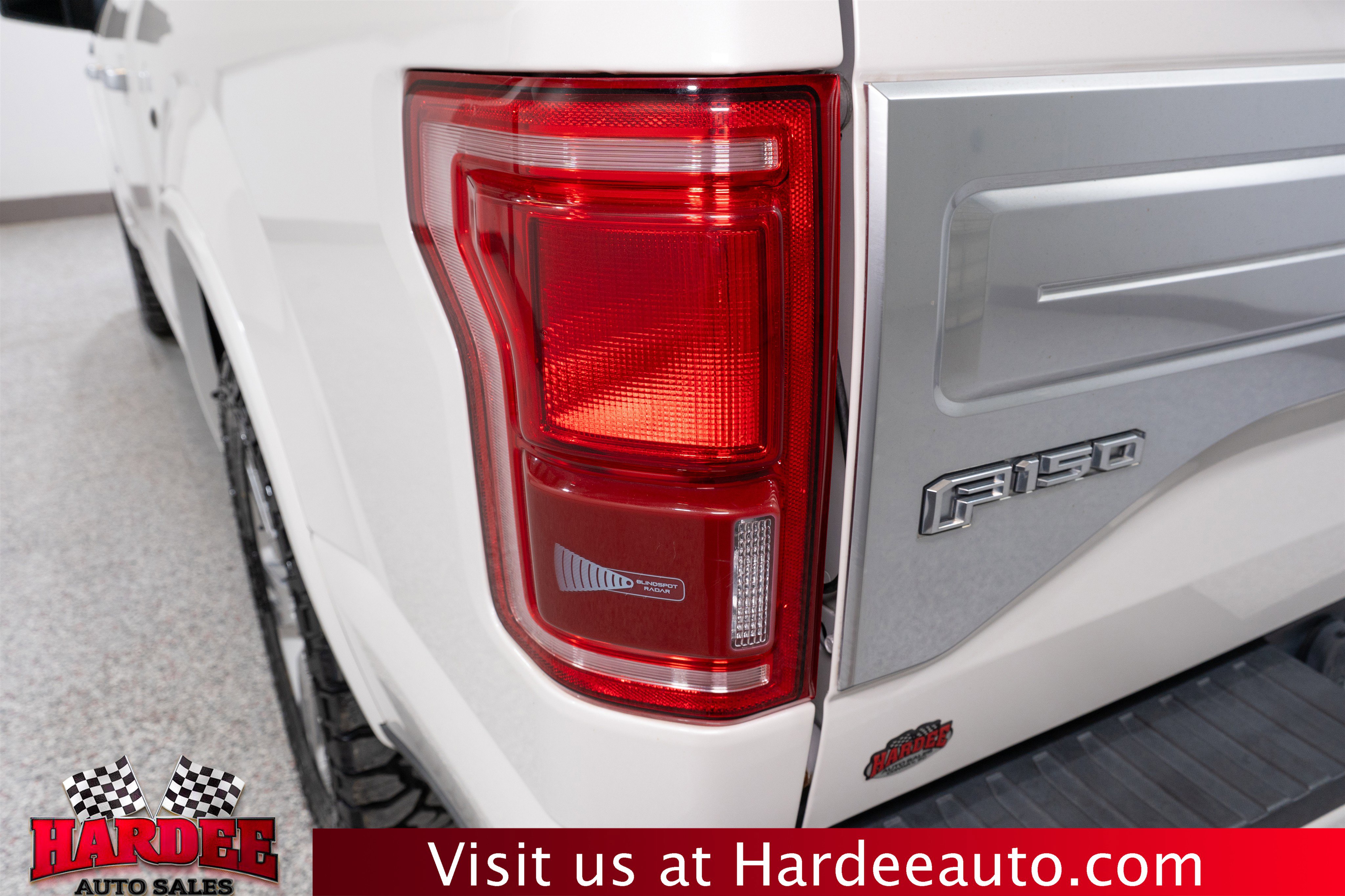 Used 2017 Ford F150 Limited AWD/4WD image 9