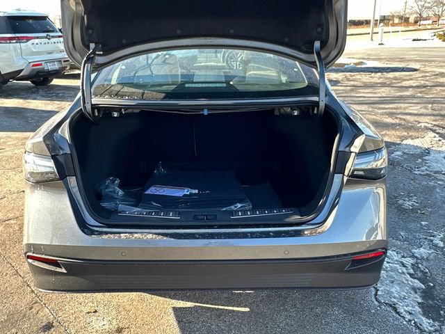New 2026 Nissan Sentra SL w/ Floor Mat Package FWD image 16