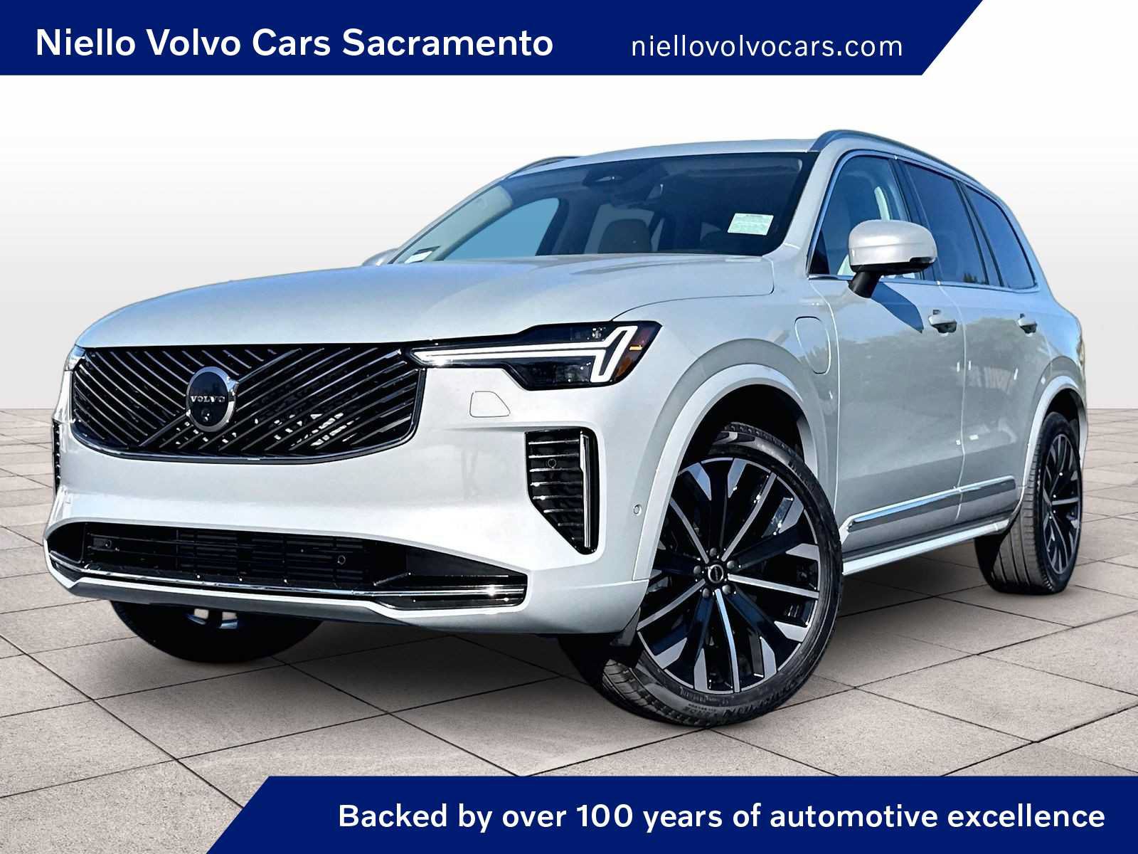 Used 2026 Volvo XC90 T8 Ultra w/ Protection Package Premier