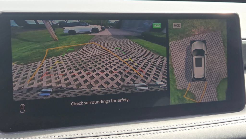 Used 2023 INFINITI QX60 Luxe w/ Performance Audio Package AWD/4WD image 29