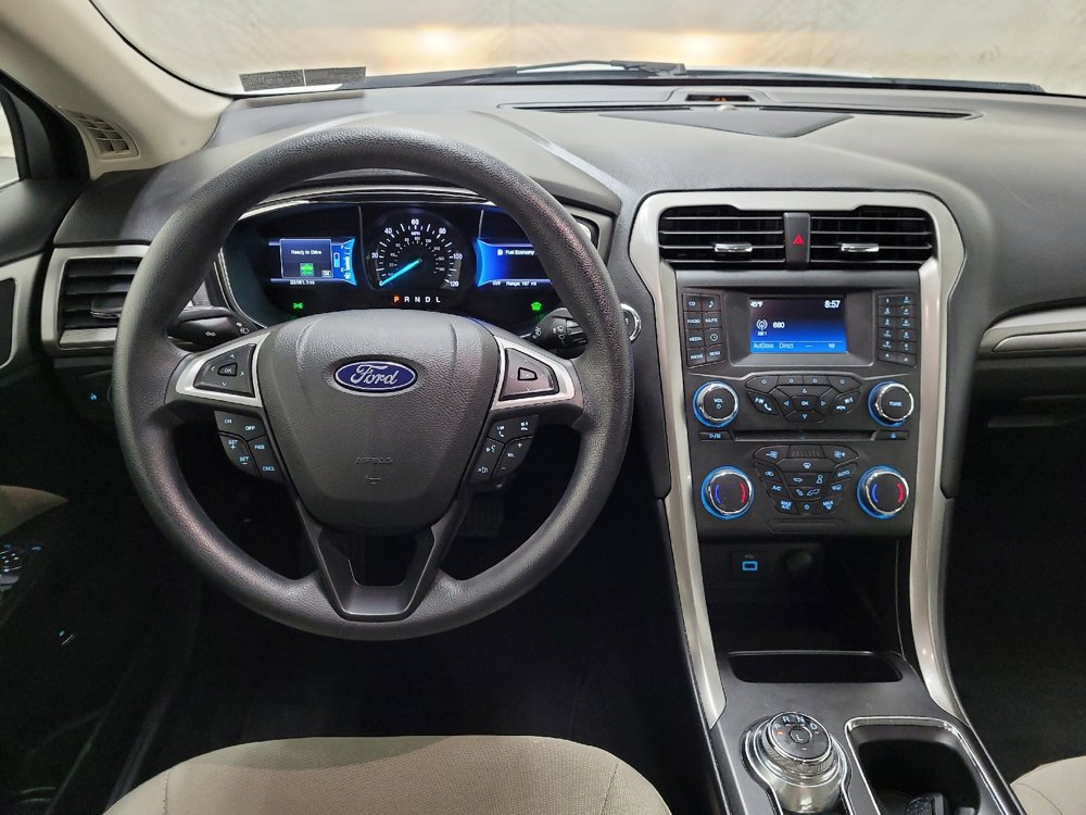 Used 2018 Ford Fusion S image 22