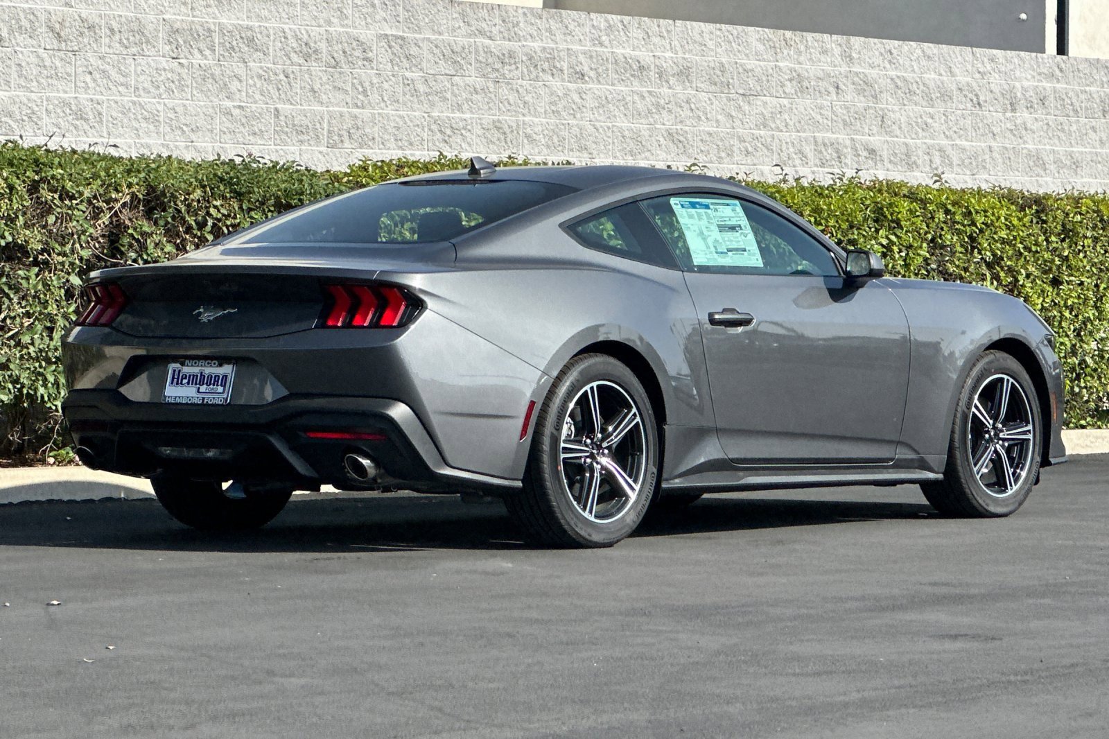 New 2025 Ford Mustang Coupe image 4