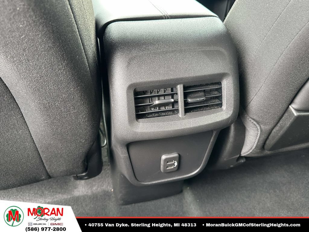 Certified 2023 GMC Terrain SLE w/ Driver Convenience Package AWD/4WD image 13