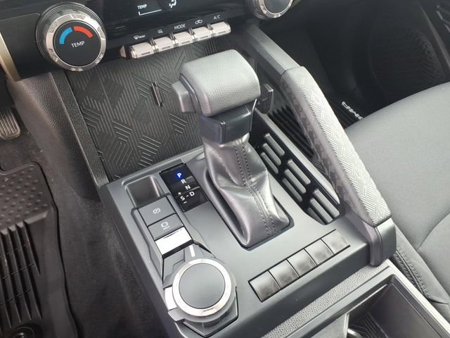 Used 2024 Toyota Tacoma SR image 19