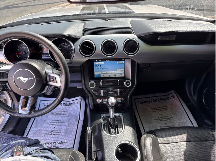 Used 2018 Ford Mustang Premium RWD image 14