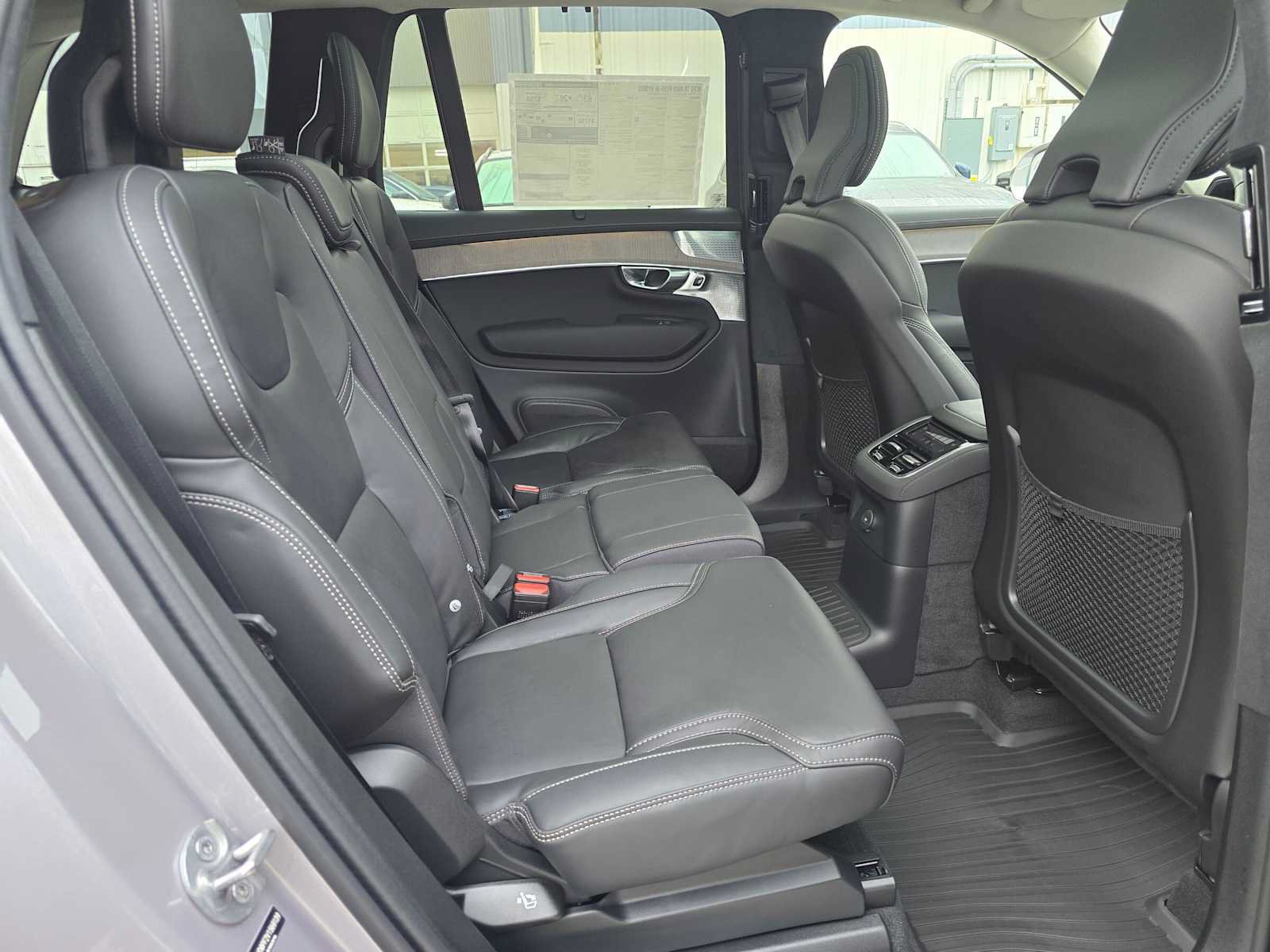 New 2027 Volvo XC90 T8 Ultra AWD/4WD image 12