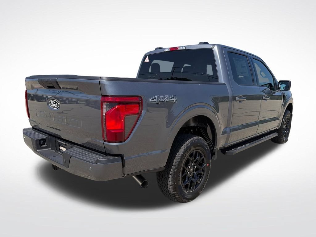 New 2026 Ford F150 XLT w/ XLT Black Appearance Package AWD/4WD image 9