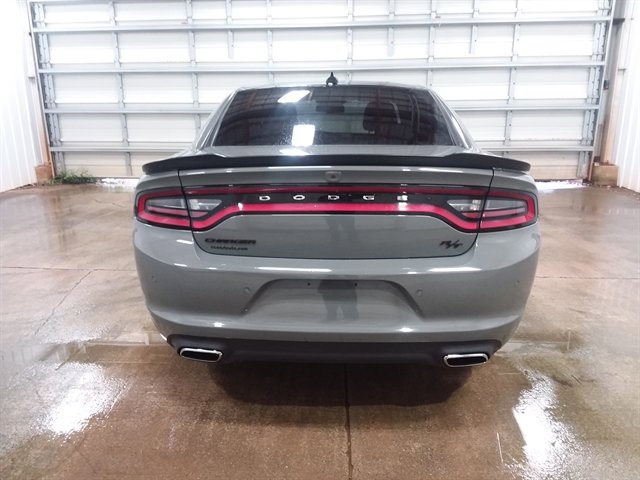 Used 2018 Dodge Charger R/T w/ Blacktop Package RWD image 8