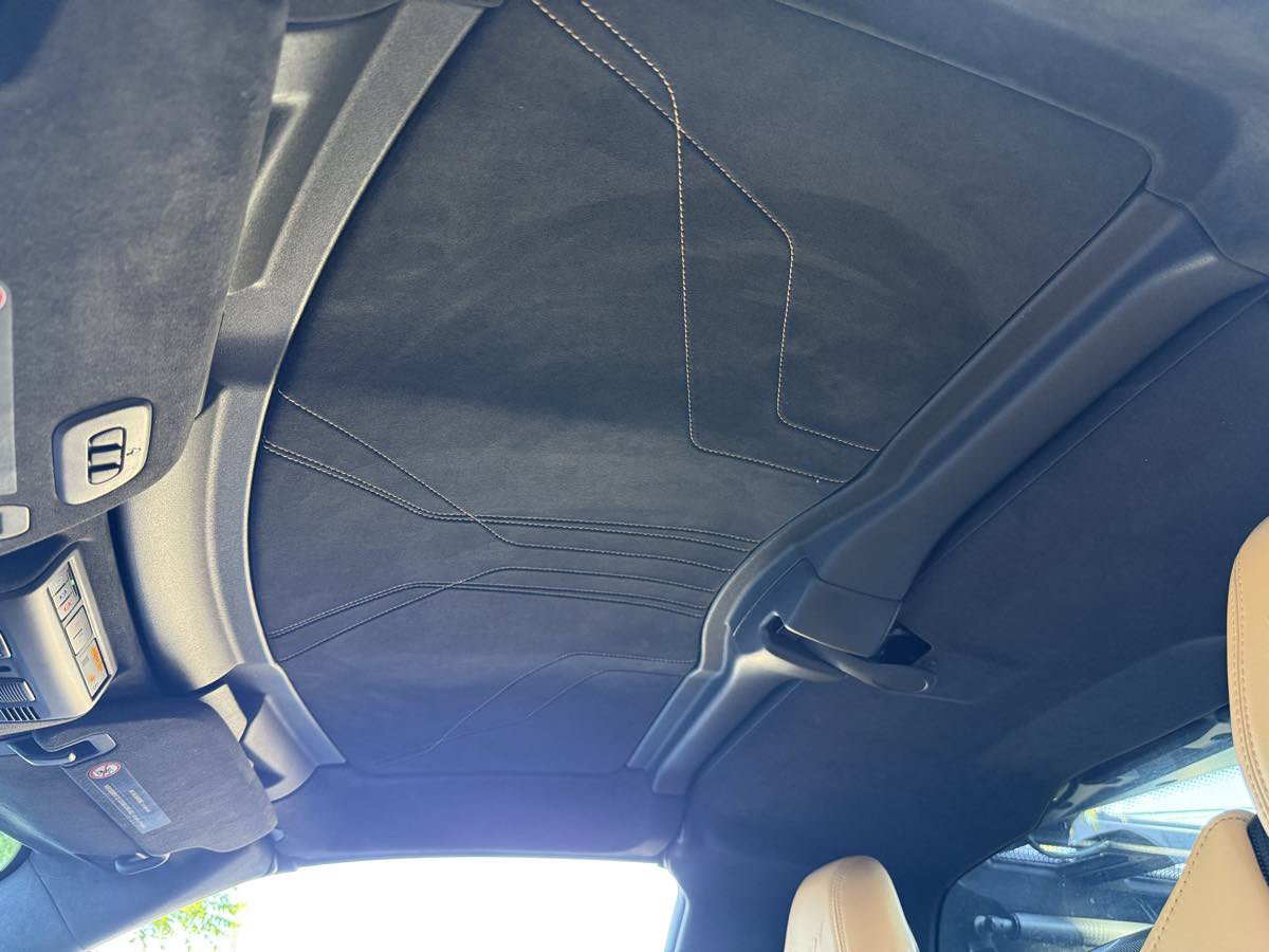 Used 2022 Chevrolet Corvette Stingray Premium Cpe w/ Z51 Performance Package RWD image 37