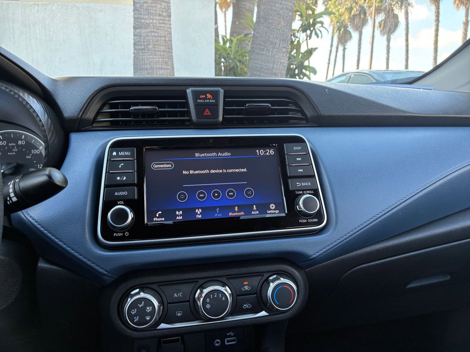 Used 2025 Nissan Versa SV image 20