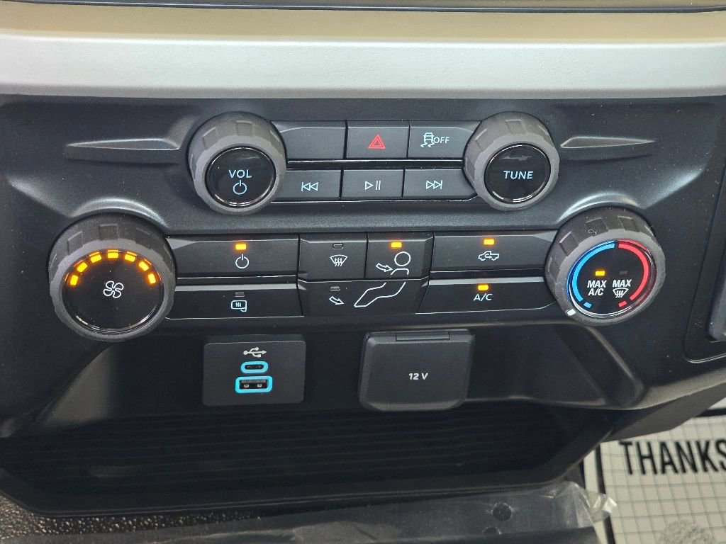 New 2025 Ford F550 4x4 Regular Cab Super Duty image 12