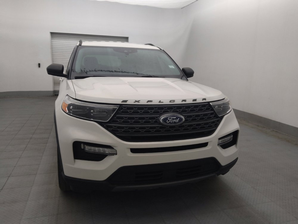 Used 2021 Ford Explorer XLT w/ Equipment Group 202A RWD image 14