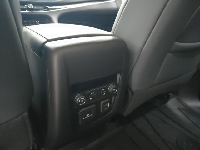 Used 2023 Buick Enclave Premium AWD/4WD image 13