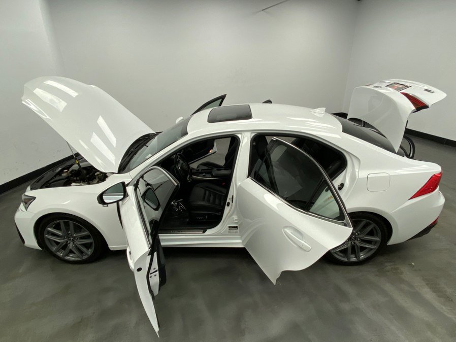Used 2018 Lexus IS 300 AWD image 45
