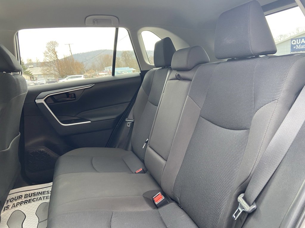 Used 2025 Toyota RAV4 LE image 24