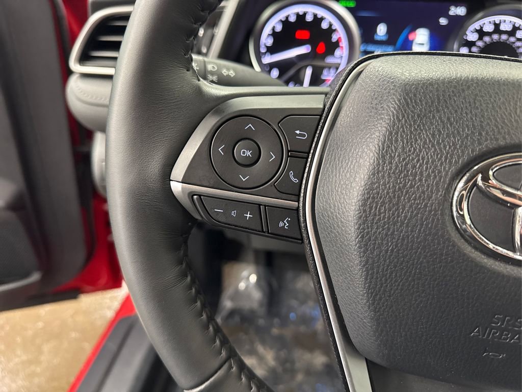 Used 2023 Toyota Camry XLE w/ Cold Weather Package image 34