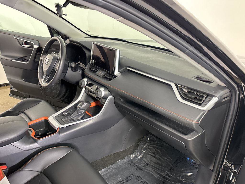Used 2024 Toyota RAV4 Adventure image 36