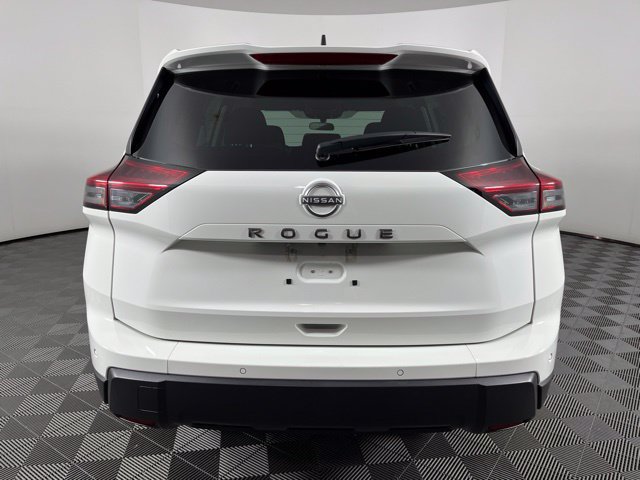 Certified 2025 Nissan Rogue S FWD image 10