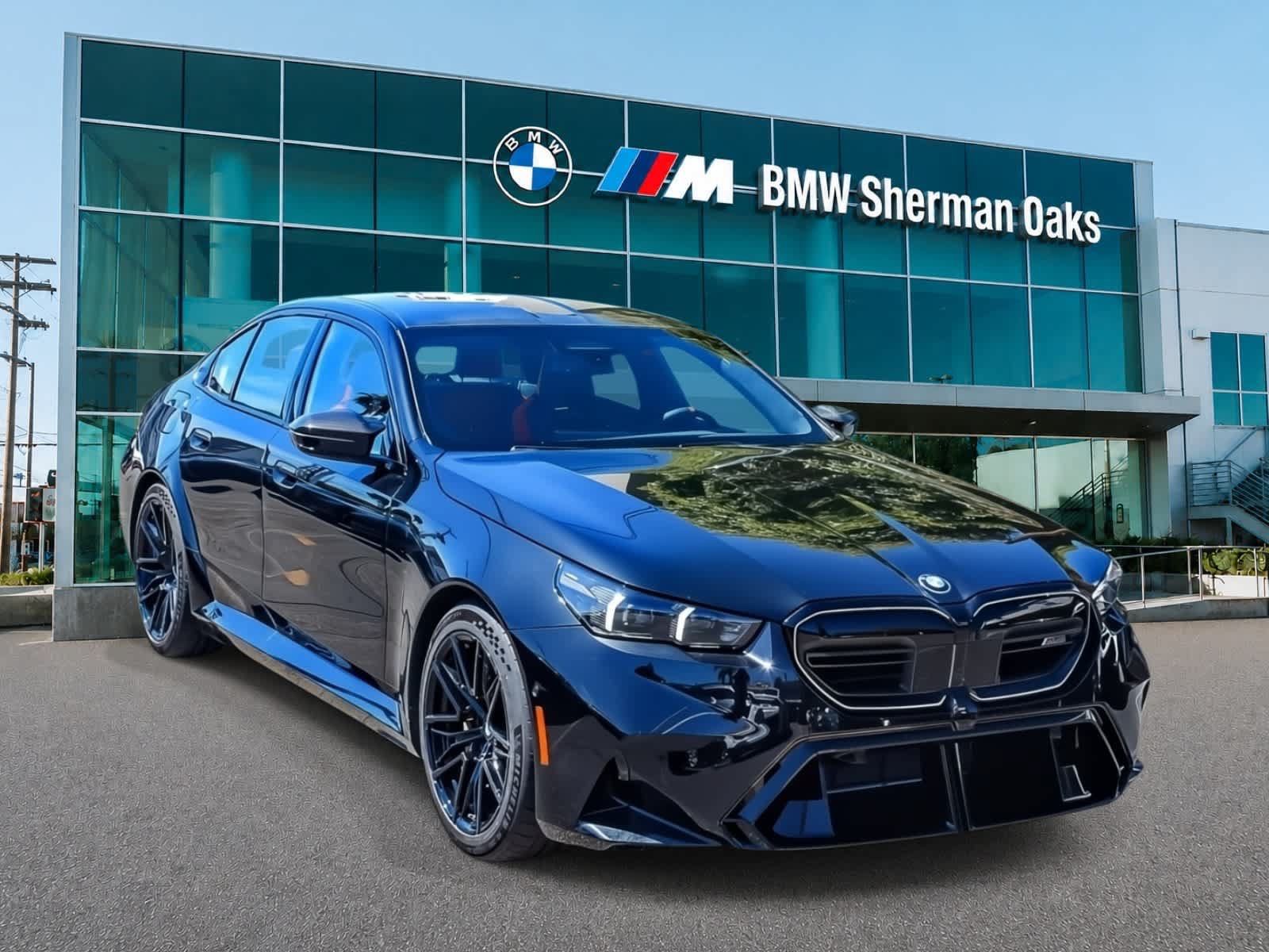 New 2026 BMW M5 w/ Carbon Package AWD/4WD image 3