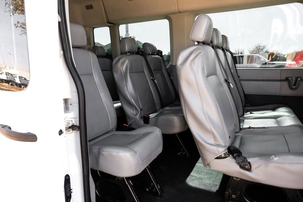 Used 2017 Ford Transit 350 XL image 32