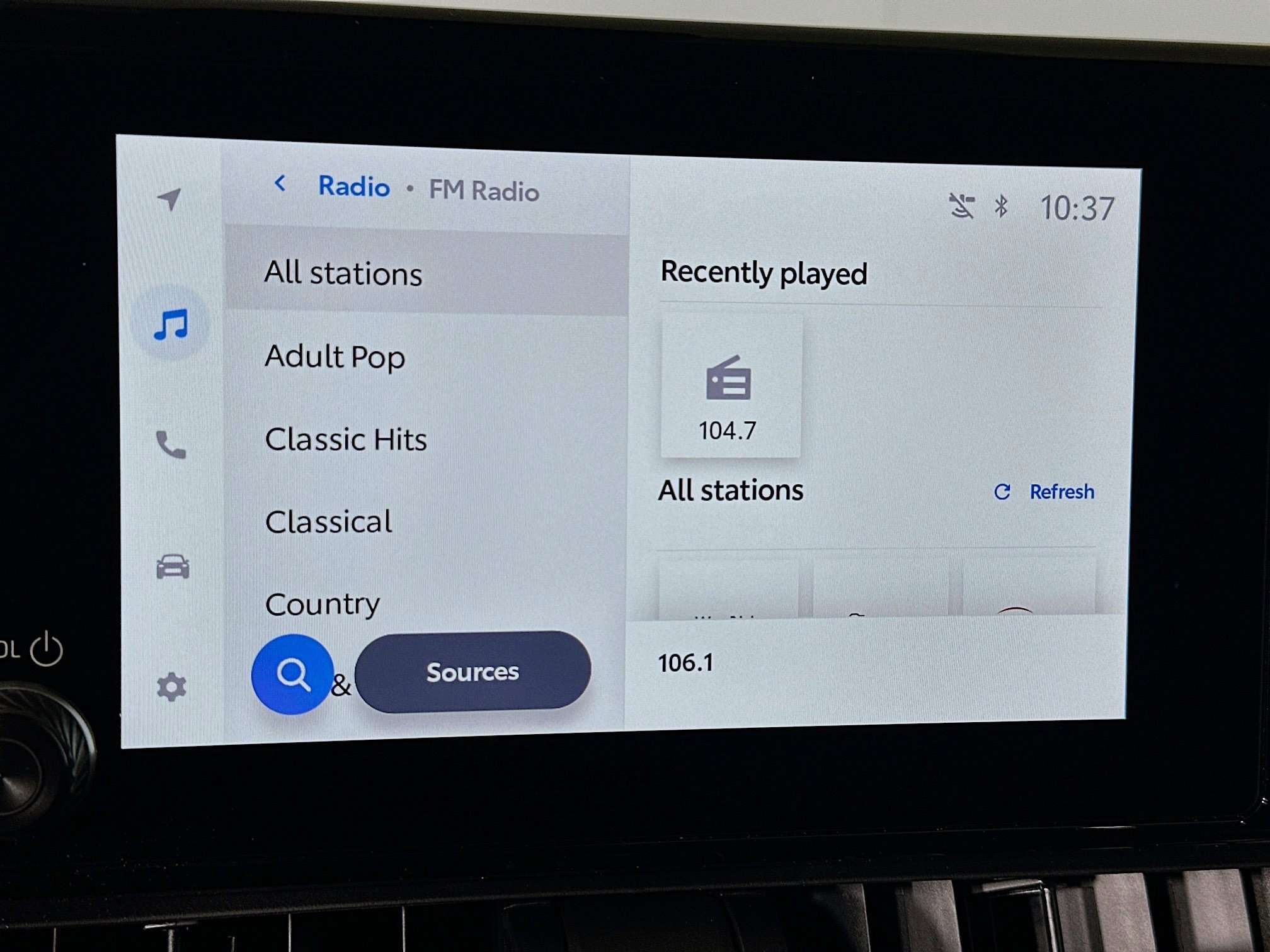 Used 2025 Toyota RAV4 XLE w/ Convenience Package image 21