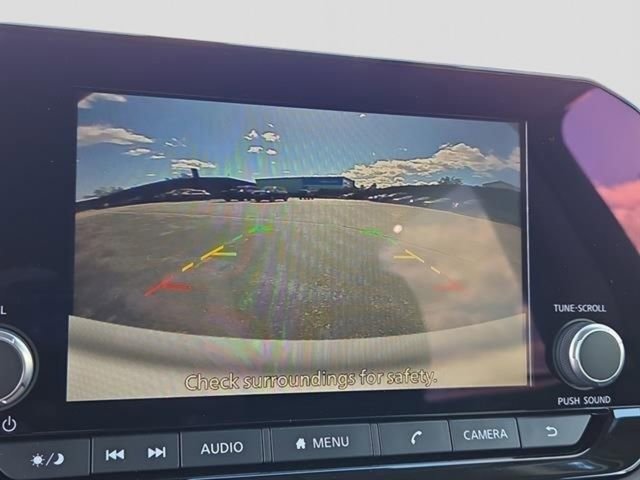 New 2025 Nissan Pathfinder S image 14