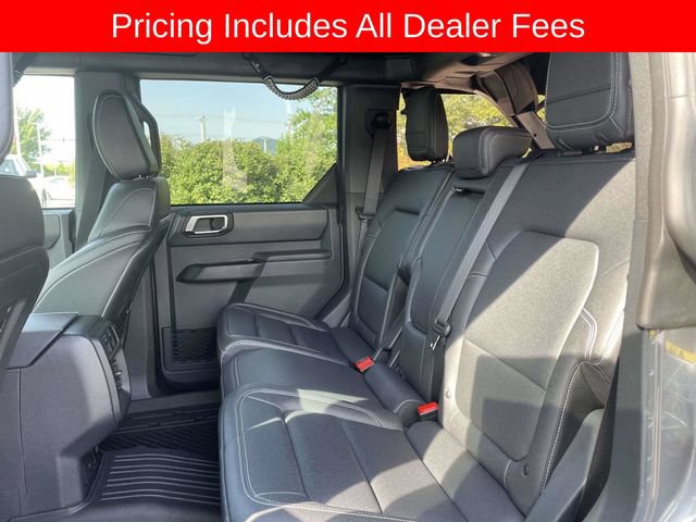 Used 2025 Ford Bronco Big Bend w/ Black Diamond Package AWD/4WD image 16
