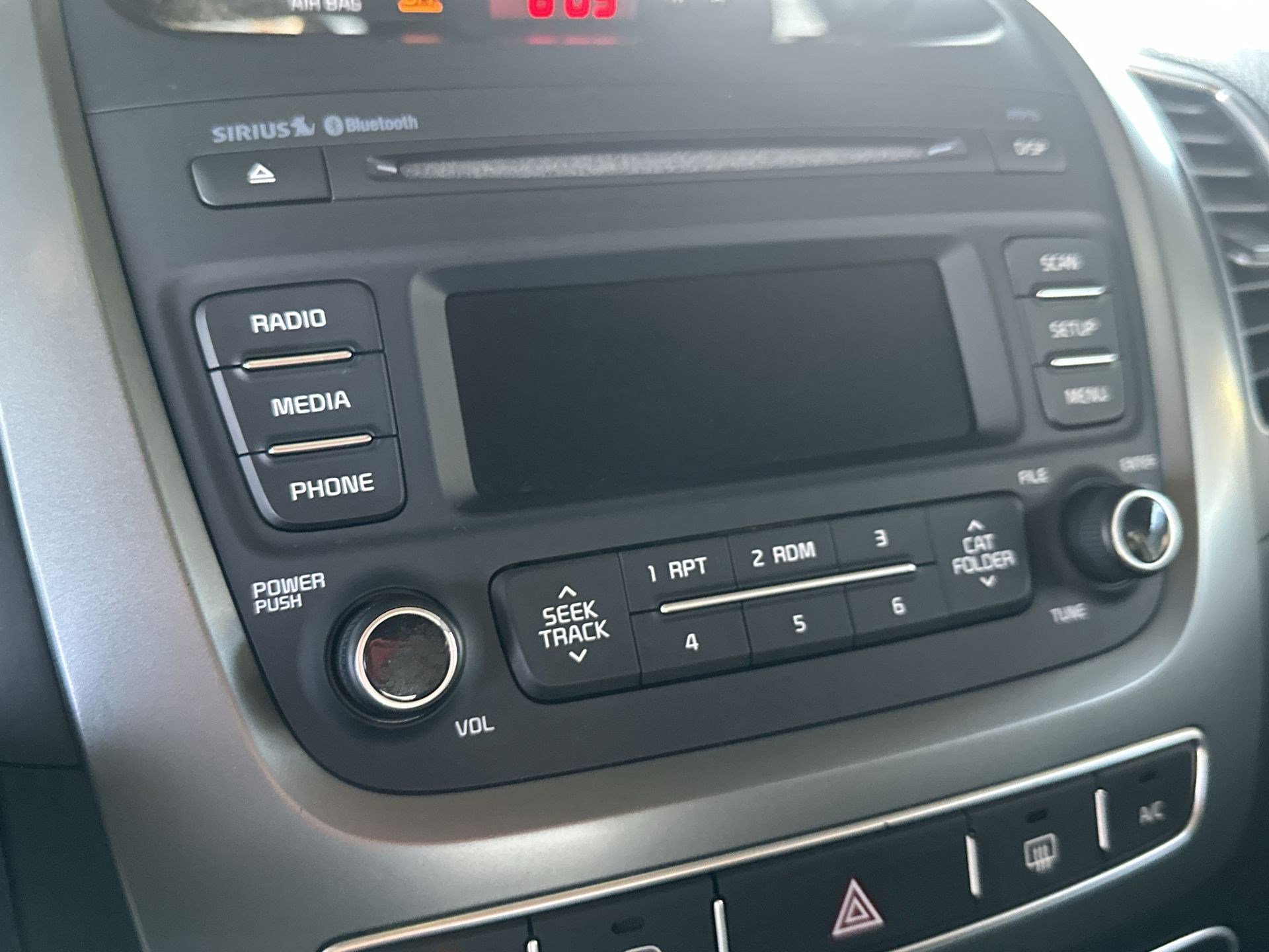 Used 2014 Kia Sorento LX image 20