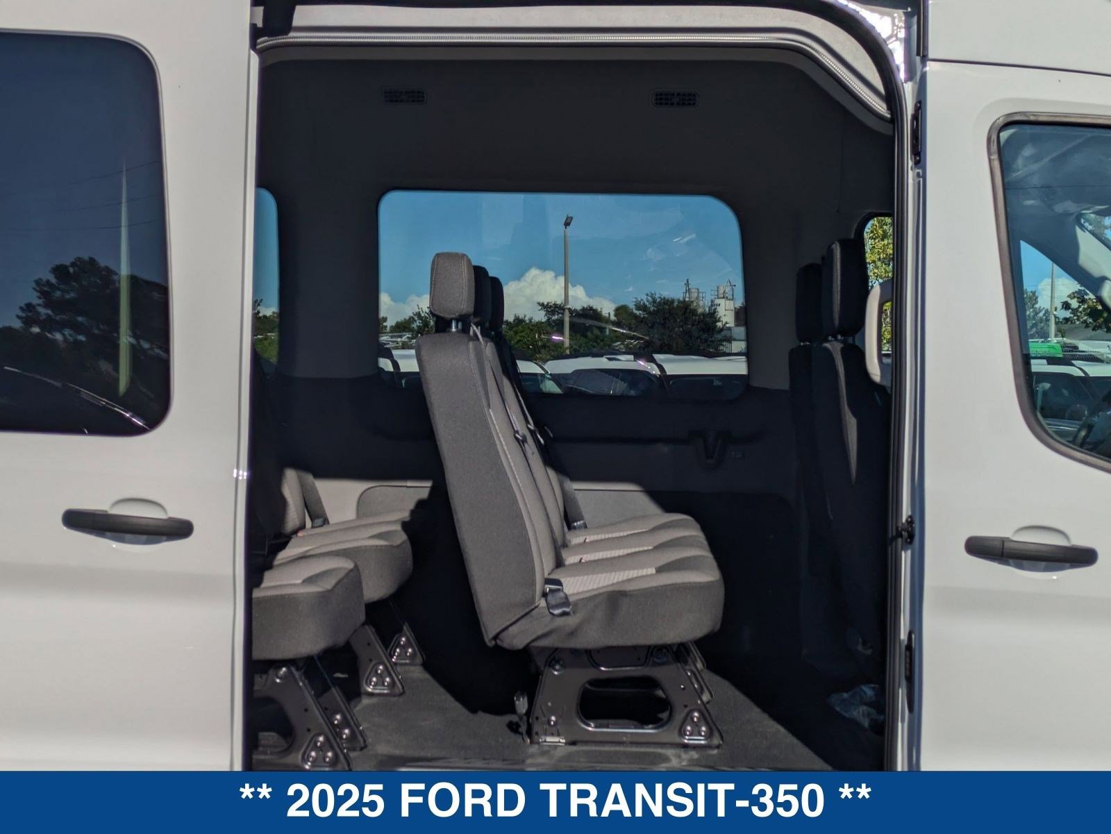 New 2025 Ford Transit 350 XL image 15