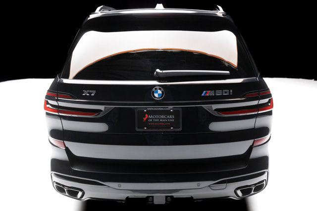 Used 2024 BMW X7 M60i w/ Executive Package image 29