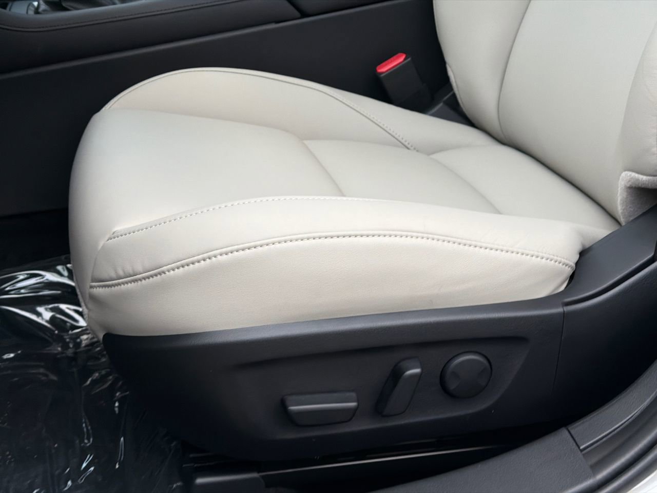 New 2026 MAZDA MAZDA3 2.5 S Sedan w/ Preferred Pkg image 13