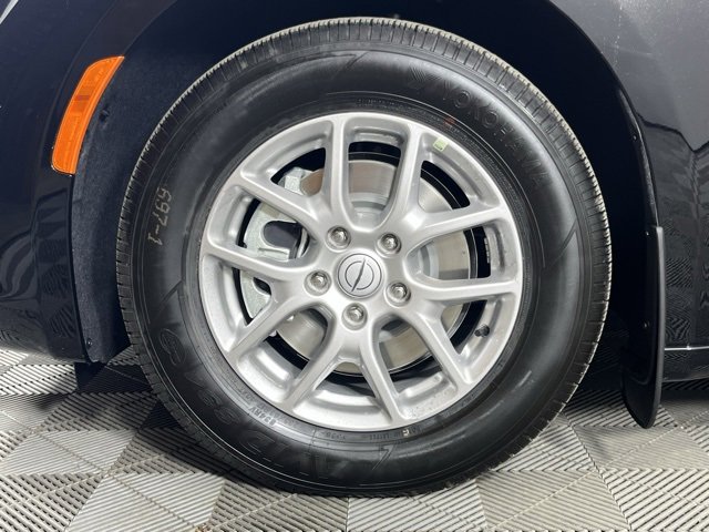 New 2026 Chrysler Voyager LX image 9