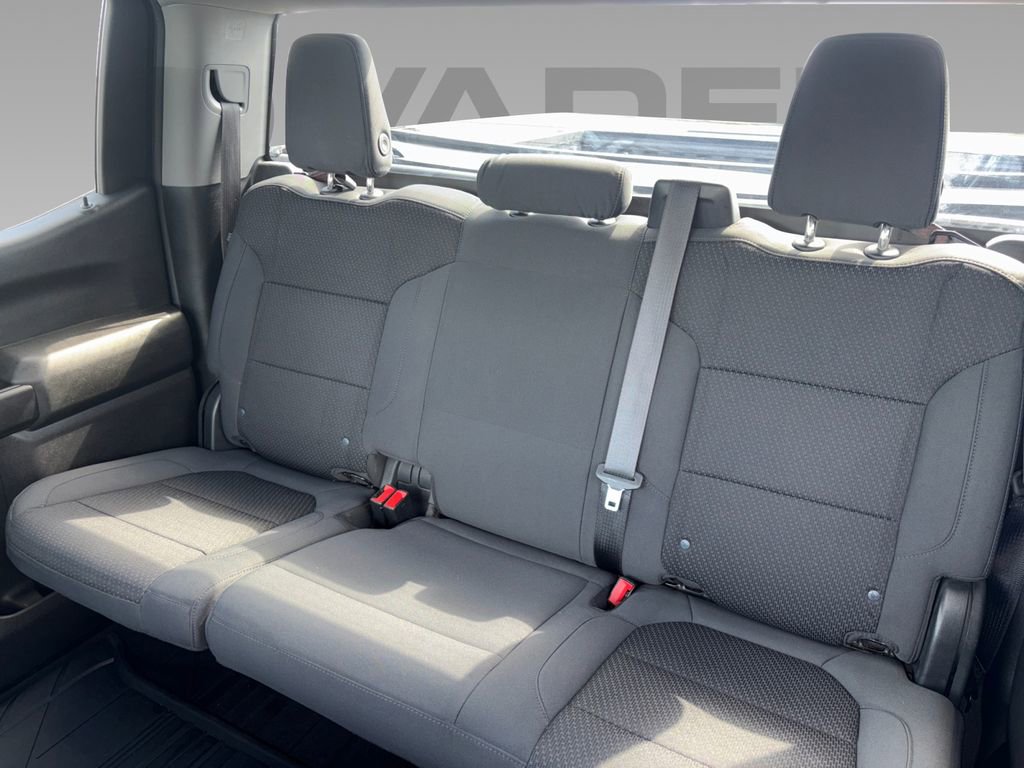 Used 2021 Chevrolet Silverado 1500 Custom image 4